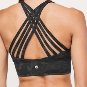 🍋 LULULEMON 🍋 Free To Be Moved Bra Long Line Green Camo